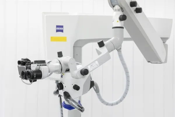 EXTARO300（マイクロスコープ）